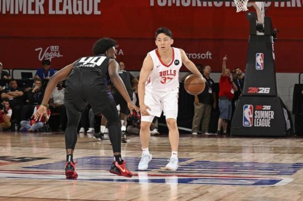 配资炒股网 河村勇辉28分钟砍15分10助 替补出彩